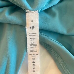 Lululemon yoga pants